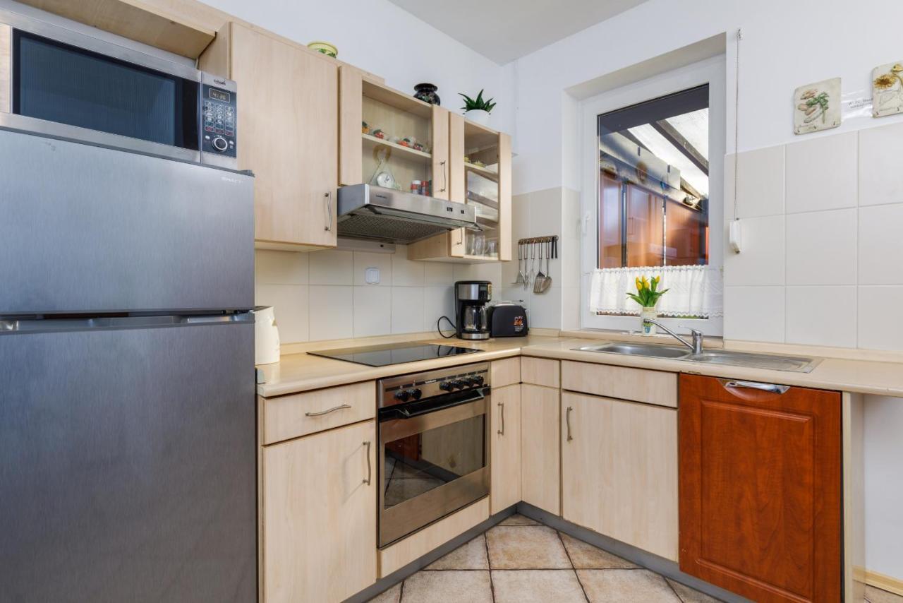 Apartment With Veranda Torunska Pobierowo By Noclegi Renters Bagian luar foto