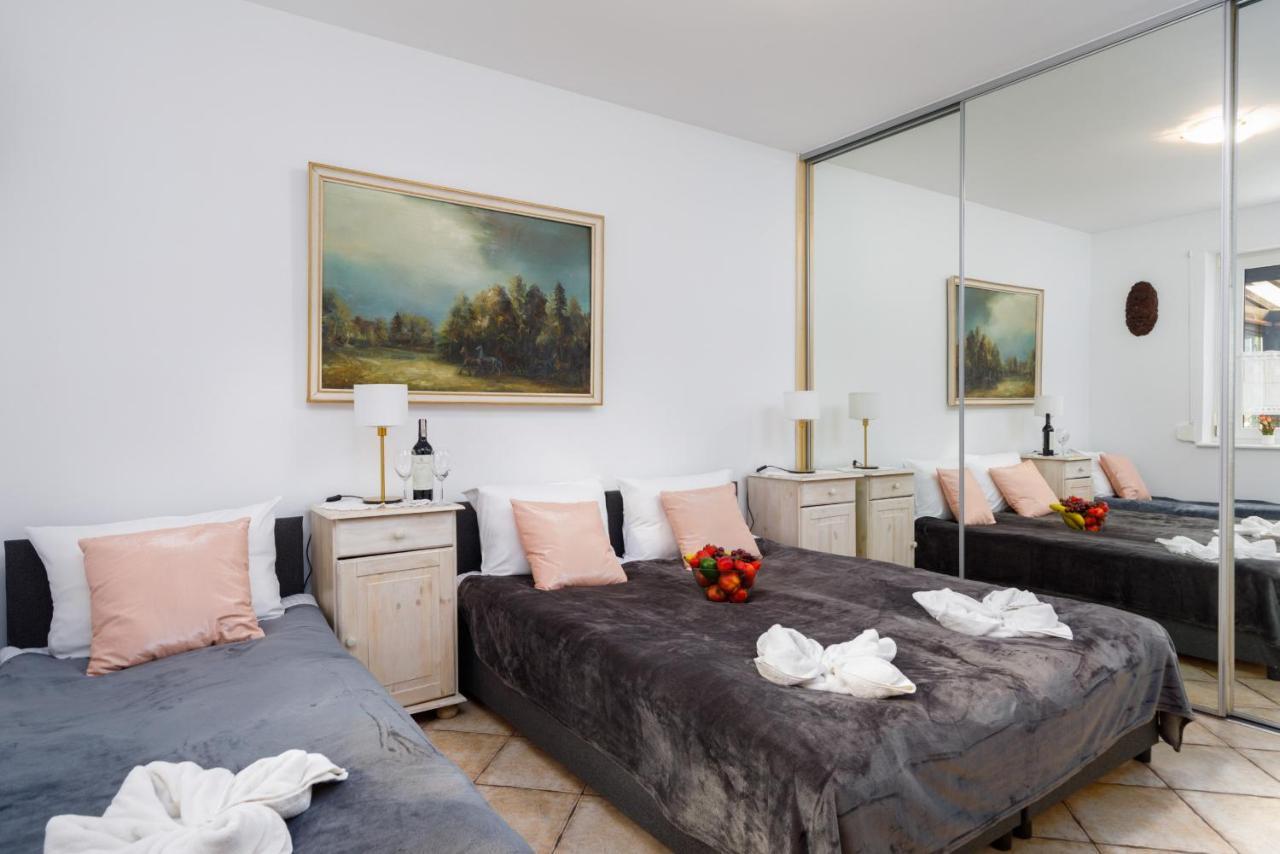 Apartment With Veranda Torunska Pobierowo By Noclegi Renters Bagian luar foto