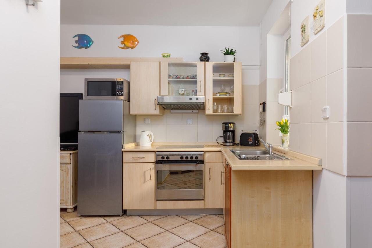 Apartment With Veranda Torunska Pobierowo By Noclegi Renters Bagian luar foto