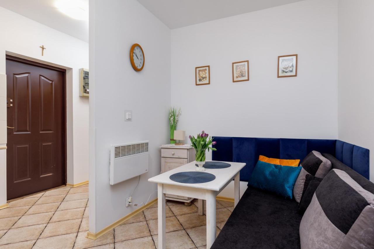 Apartment With Veranda Torunska Pobierowo By Noclegi Renters Bagian luar foto