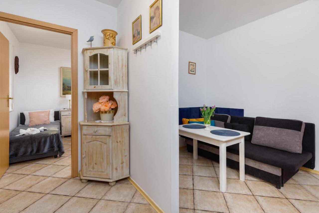 Apartment With Veranda Torunska Pobierowo By Noclegi Renters Bagian luar foto